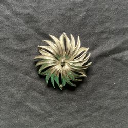 Vintage Brooch Silver Toned