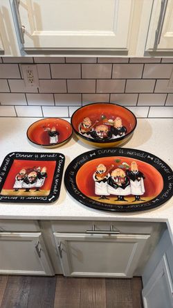 CERTIFIED INTERNATIONAL DINNER IS SERVED 18 In Oval Platter (B054-999)