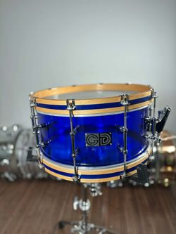Glamor Drums.. Acrylic snare drum with wooden hoops