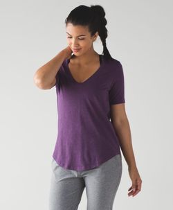 Lululemon Love Tee III Heathered Darkest Magenta Sz. 12
