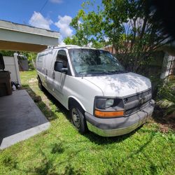 2008 Chevy Express 2500