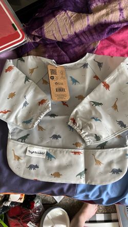 Tiny twinkle mess proof/waterproof log sleeve baby bin