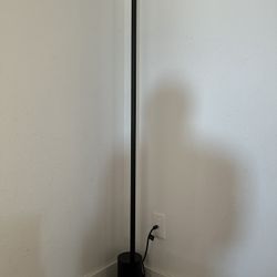 Philips Hue Signe Smart Color Changing Floor Lamp, Black, Excellent Condition