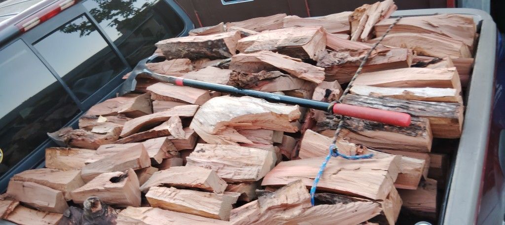 Firewood, Seasoned Oak, & Madrone