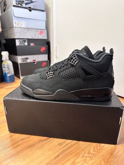Jordan 4 black cat 🐈‍⬛ size 11 with proof of purchase. Meet up only.
