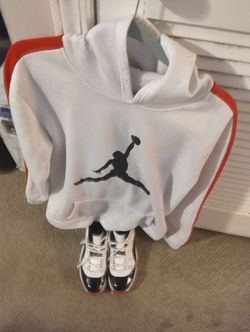 Jumpman 23 Hoodie And Pants To Match Shoes (Reps)
