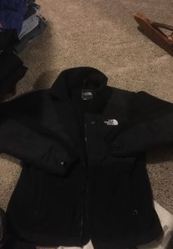 North face Women’s Size S/P