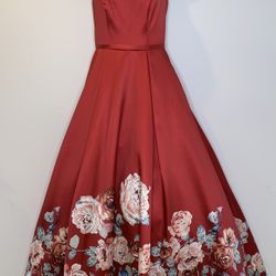 New With Tags Size 2 Blush Prom Gown $125