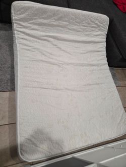 Full size mattress