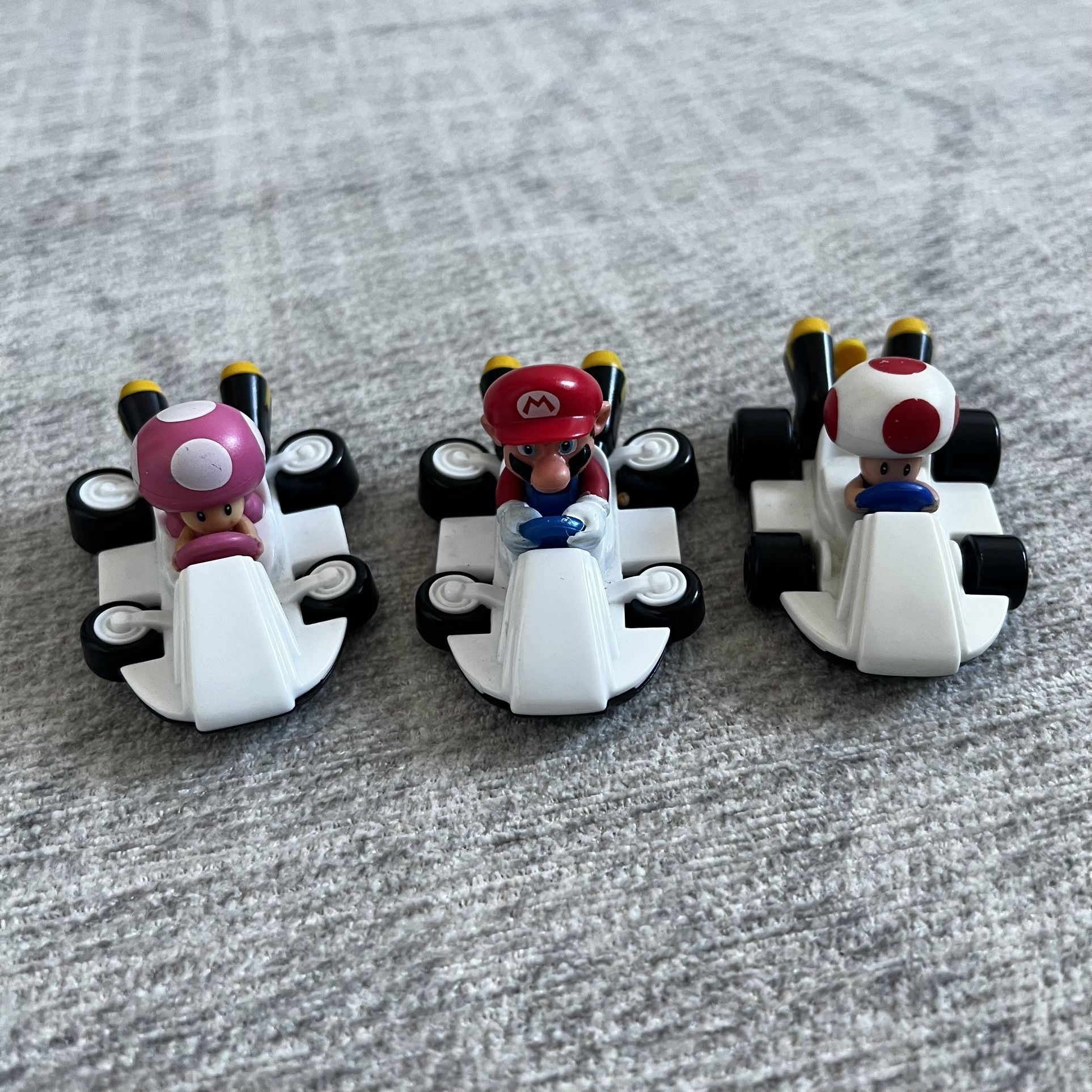 Nintendo Super Mario Kart Toad Mario and Pink Toad 3” Racecar Toys