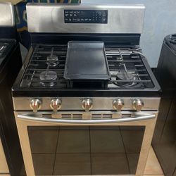 SAMSUNG STOVE 