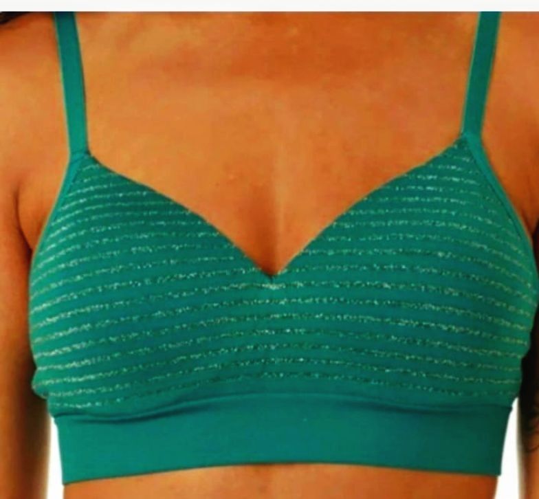 No Boundaries Blue And Silver Ribbed V-neck Bra
