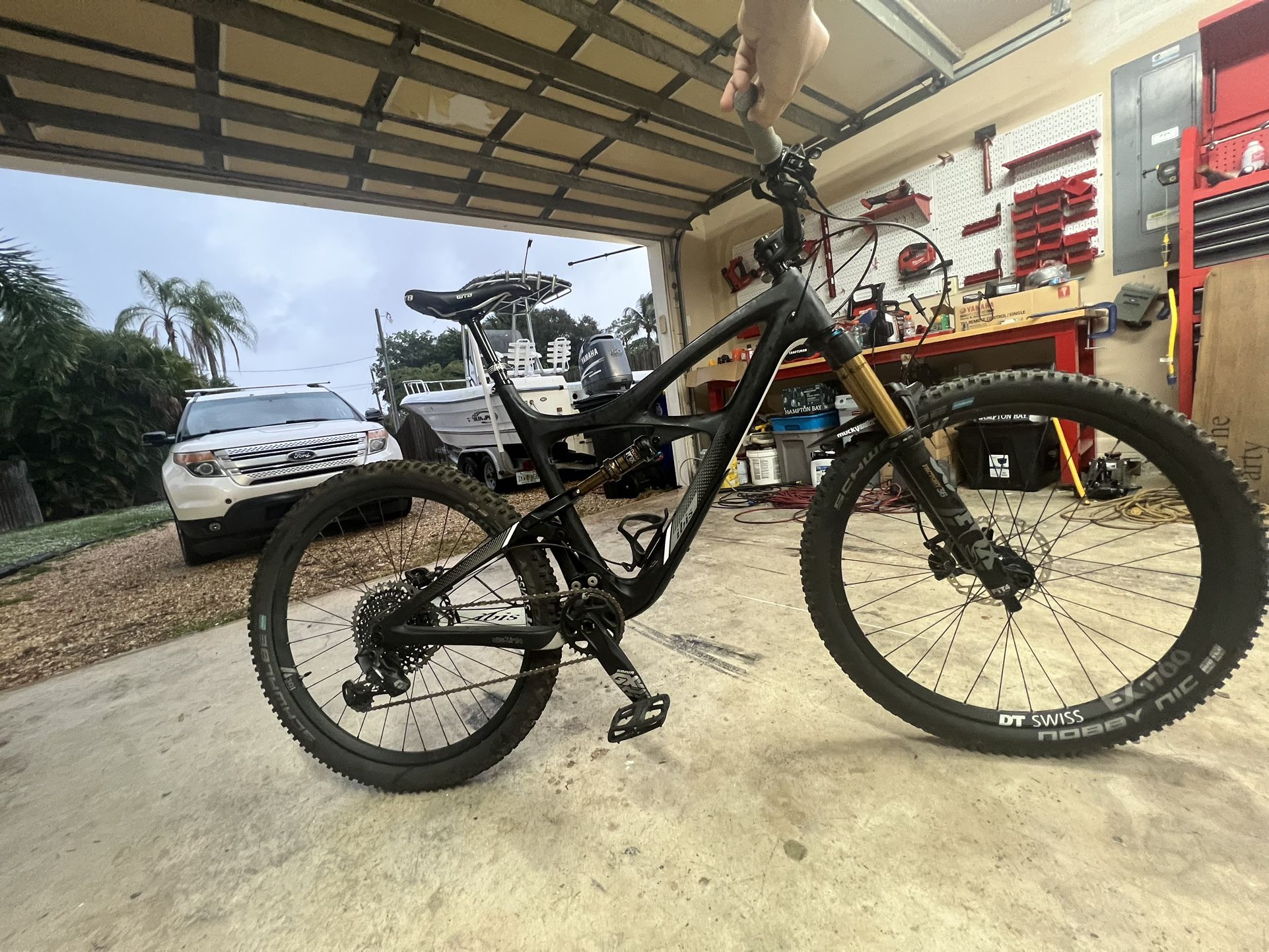 2019 Ibis Mojo 3 Full Carbon Fiber Mountain bike