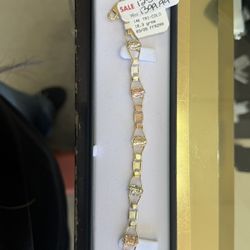 14k Gold Bracelet 