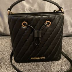 Michael Kors Quilted Leather Pure