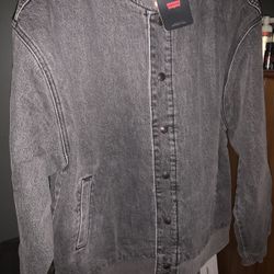 Levi’s Chesnut Jacket