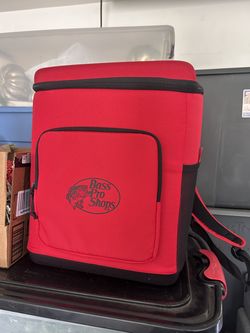 20-Can Bass Pro Shop Cooler Backpack