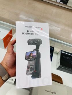 Insta360 Luna Ultra Dual-Lens 8K Gimbal Camera