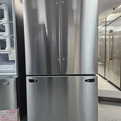 Lg Electronics Stainless steel French Door (Refrigerator) Model : LRFLC2706S -  2630