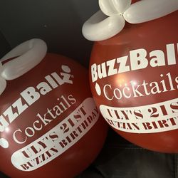Buzzballz Balloons Decoration🎈