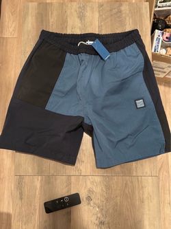 Undefeated Patchwork Icon Shorts  size Medium