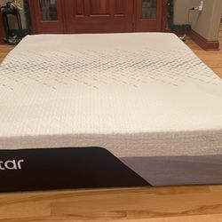 $500 OBO NECTAR PREMIER MEMORY FOAM KING MATTRESS