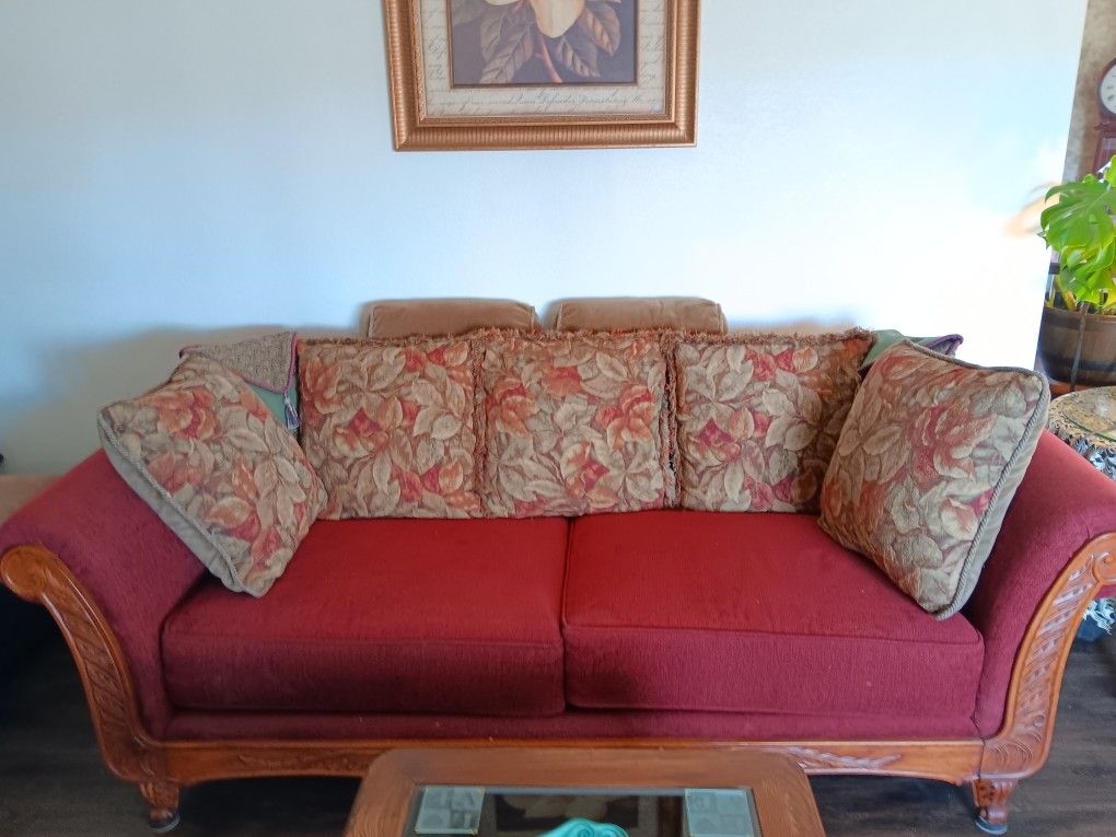 Couch, Chair & Table Custum Living Room Set