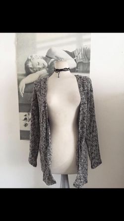 H&M Gray knitted cardigan