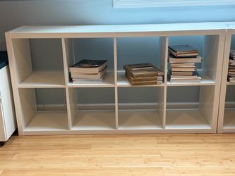 2 bookshelves. Each one is 20