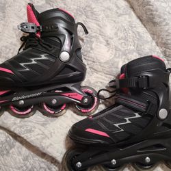 Girls/women's Rollerblades