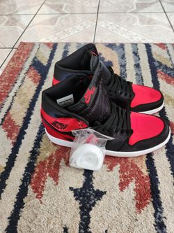 Nike Air Jordan 1 Retro High Bred