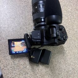 Sony a7siii with Sigma 16-35mm and 3 Battery’s *DEAL* like NEW conditions