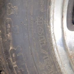 04 safari rims and tires 