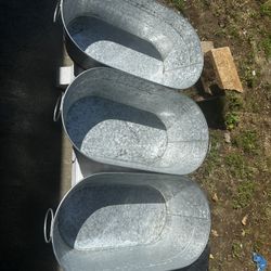 Metal Buckets 
