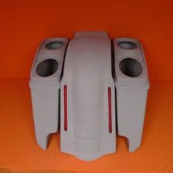 Harley Davidson 5″ Heritage Softail Extended Saddlebags Dual 6.5″ Speaker Lids LED Fender Dual Cutouts