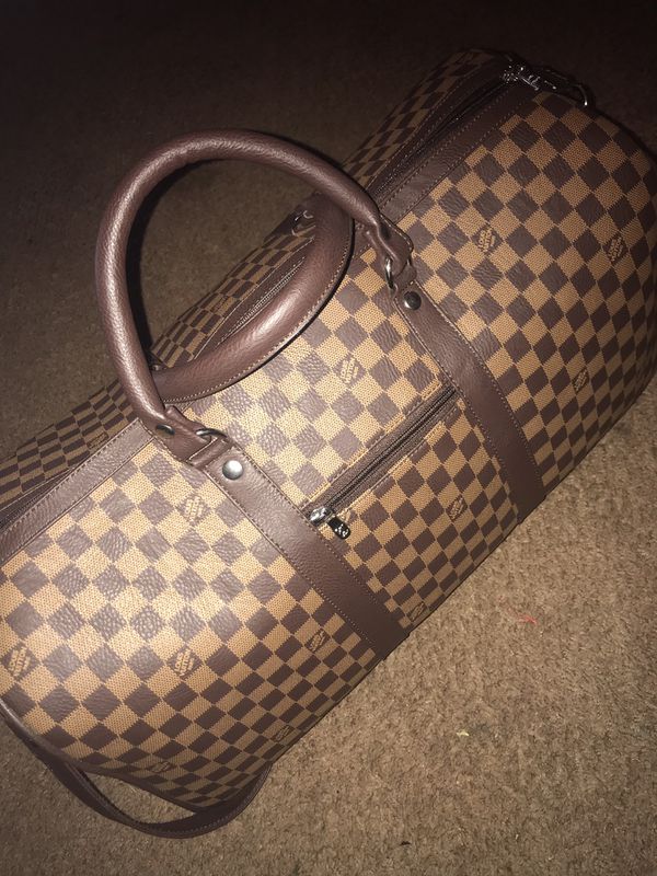 Louis Vuitton Duffle Bag for Sale in Temecula, CA - OfferUp