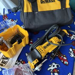 Oscillating Multi Tool With Bag and accesorios 