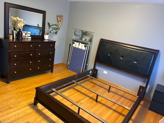 Queen bed frame, headboard, dresser with mirror and 2 night stands