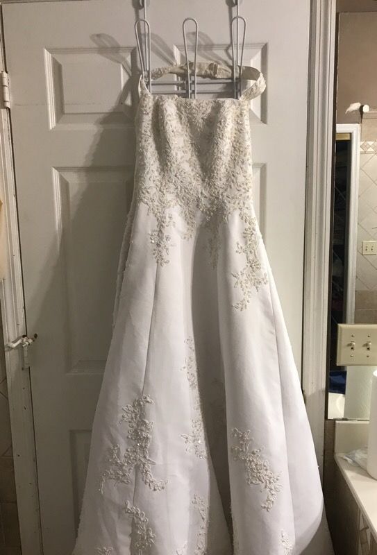 Long wedding dress