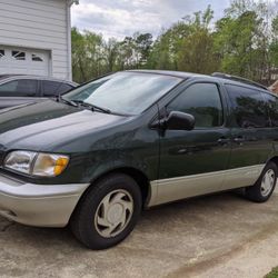 2001 Toyota Sienna