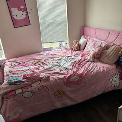 Queen Bed With 12in Mattress 