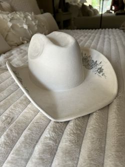 Beautiful White Cream And Silver Embroidered Cowboy Hat