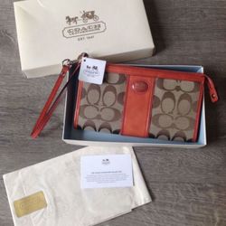 COACH Signature Monogram Coral & Tan Wristlet 