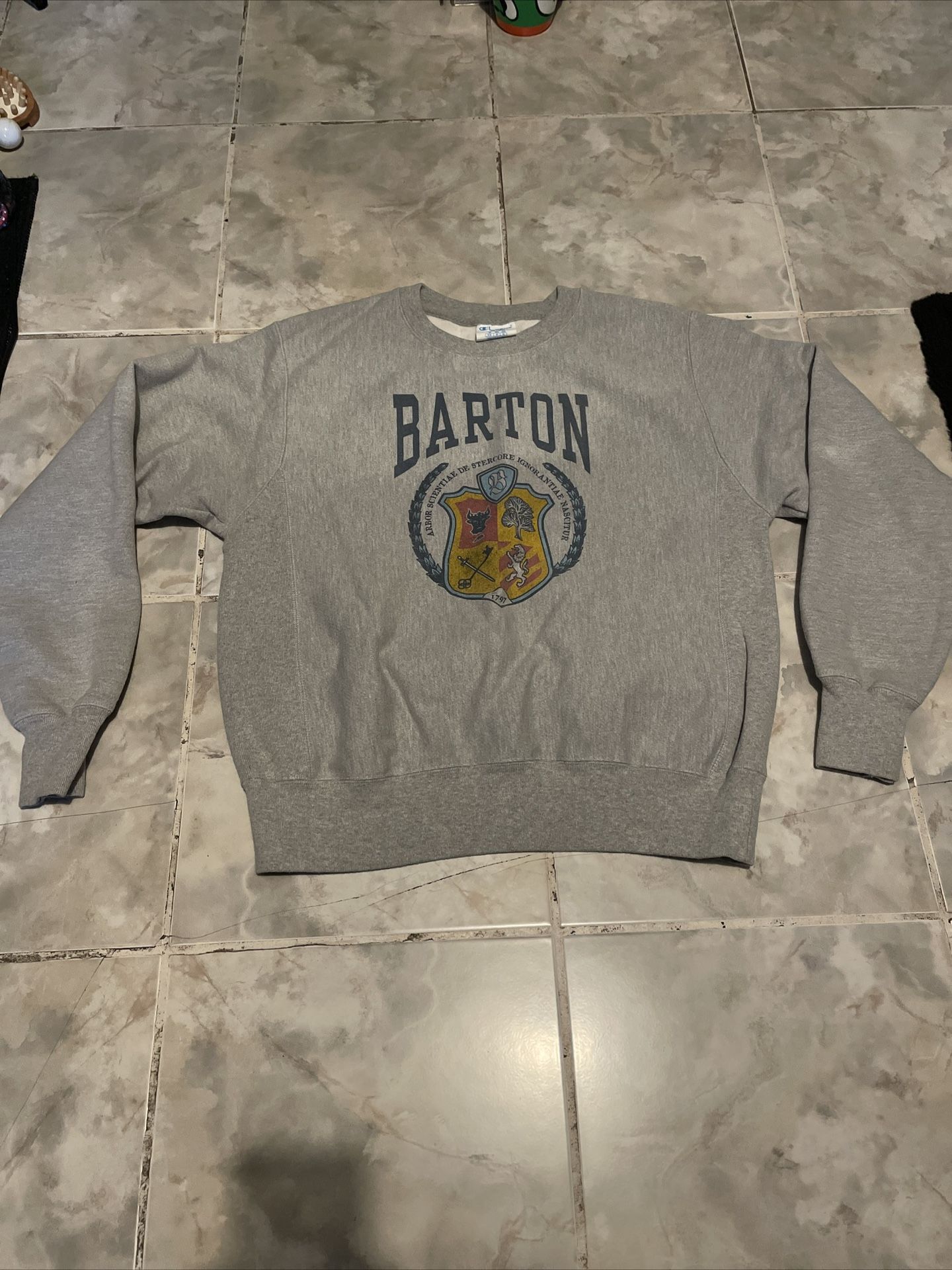 The Holdovers Sweatshirt Mens Medium Champion Reverse Weave Gray Barton Promo