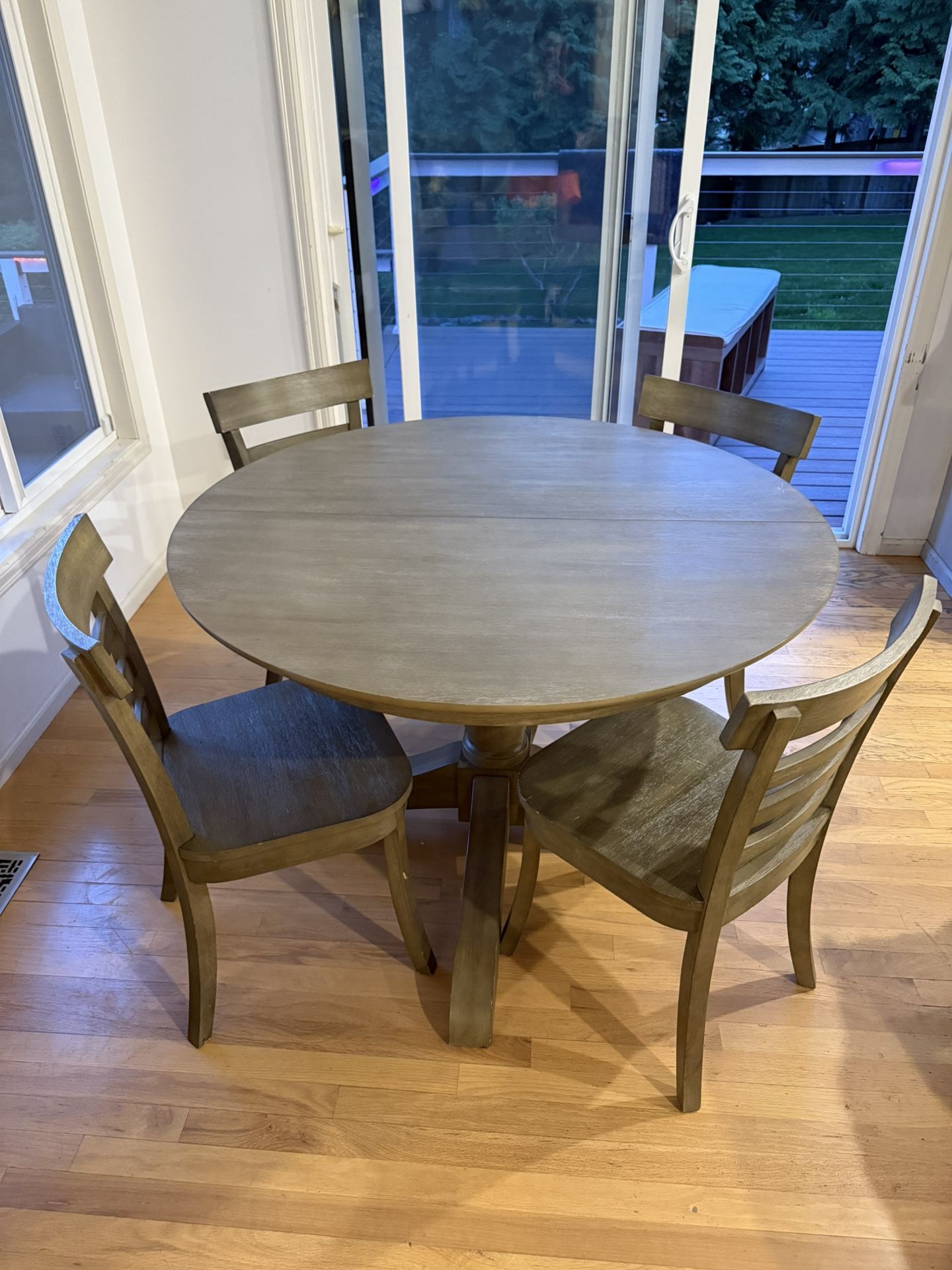 Pottery Barn dining table with leaf and chairs