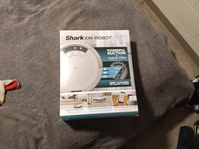 Shark  Robot Vacuum 