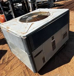 2007 3.5 Ton Trane Package Heat Pump