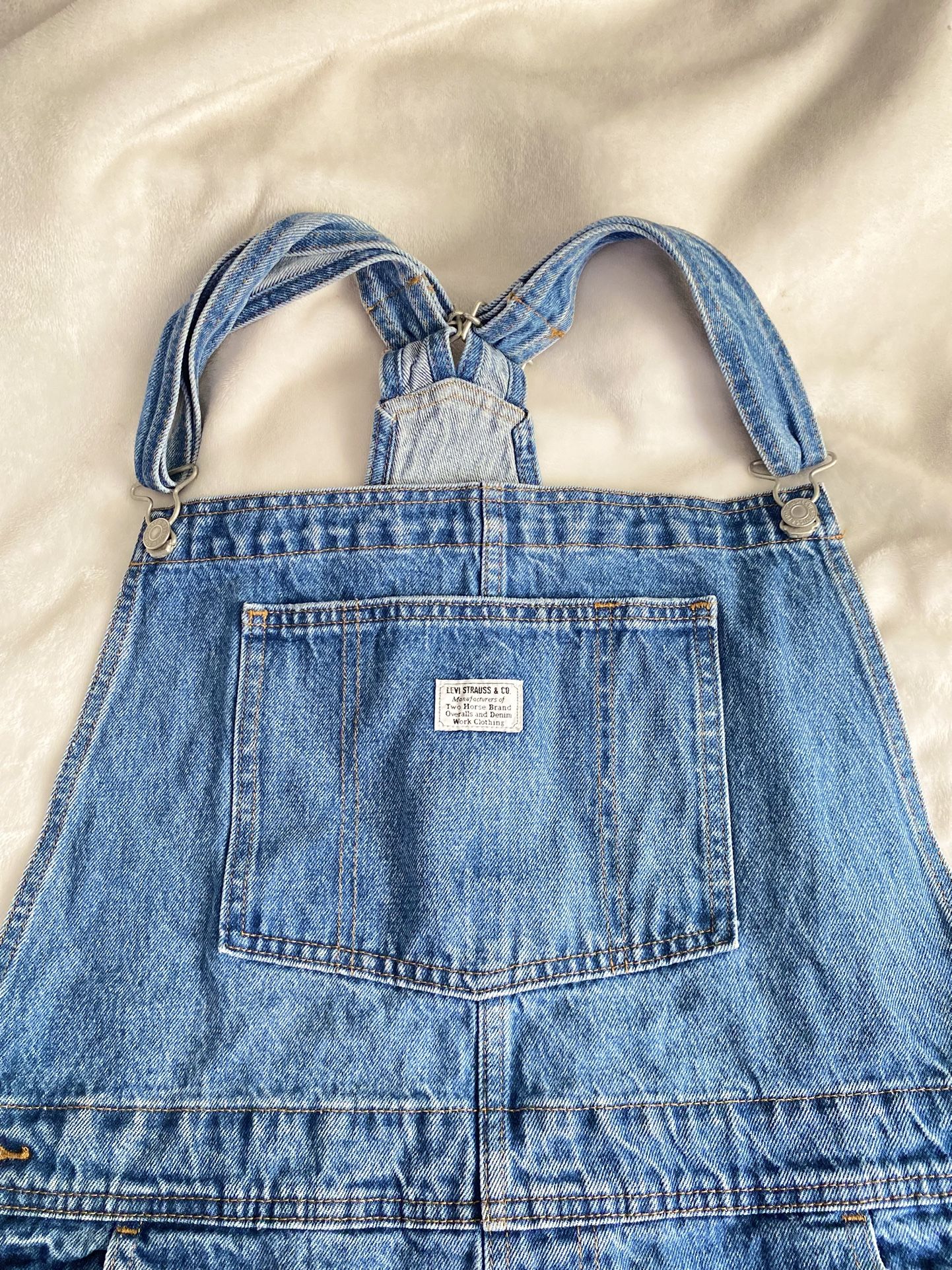 Levi’s Mom Overalls