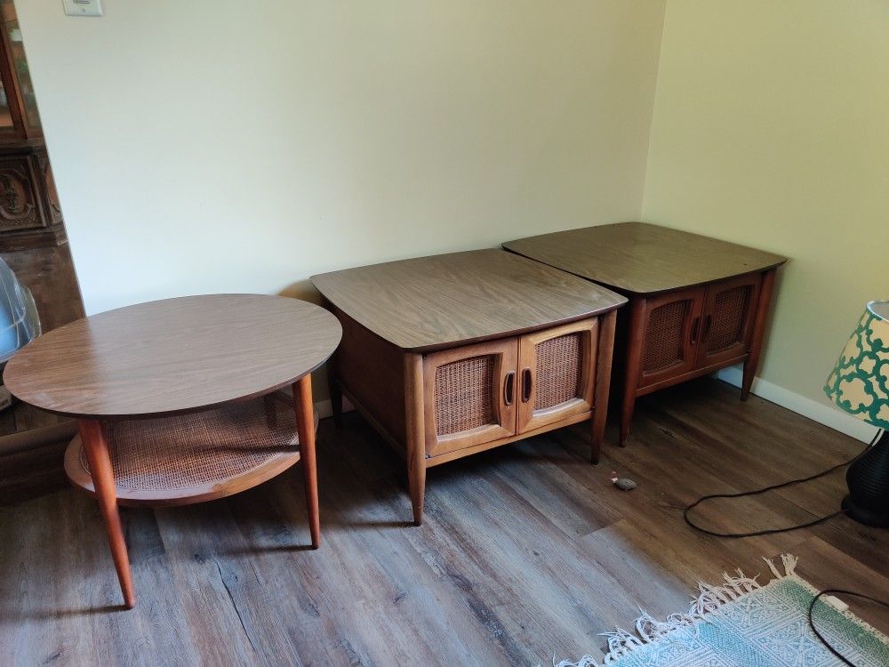 Lane Mid-Century Tables