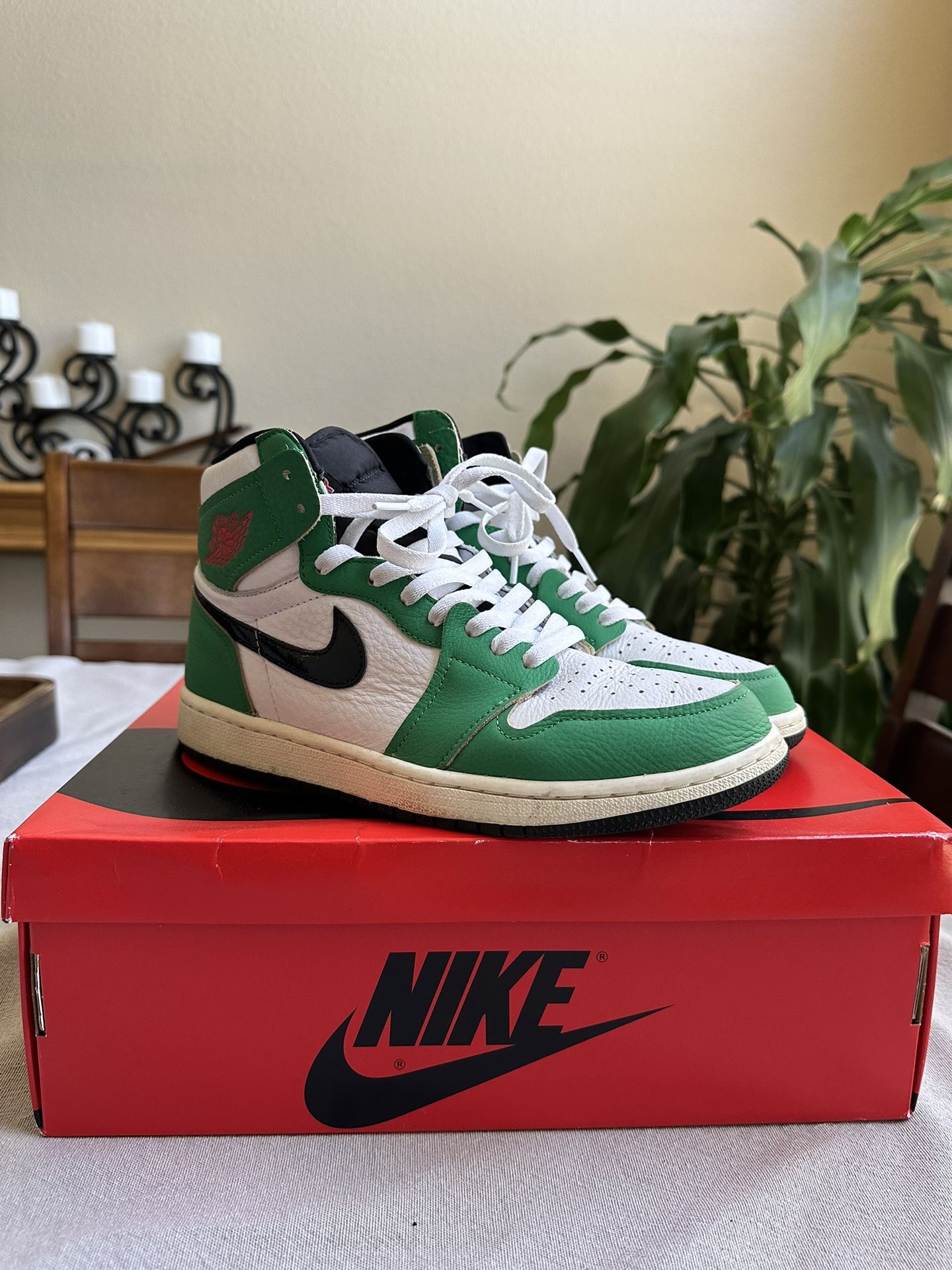 Jordan 1 High Women’s Lucky Green